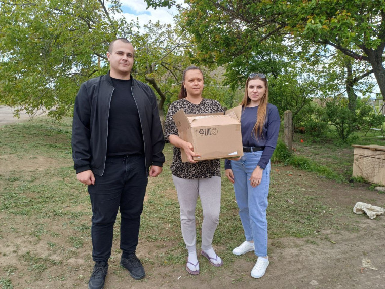 Шеф-регион Рязанская область, в который раз, предоставила помощь жителям Великолепетихского округа, тем самым оказав поддержку жителям.. Шеф-регион Рязанская область, в который раз, предоставила помощь жителям Великолепетихского округа, тем самым оказав поддержку жителям..